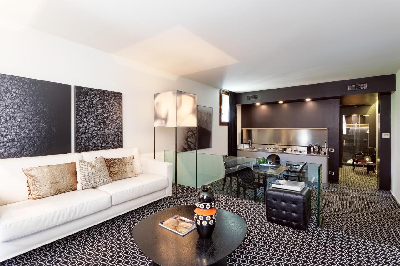 Charming House Iqs Apartment เวนิส ภายนอก รูปภาพ