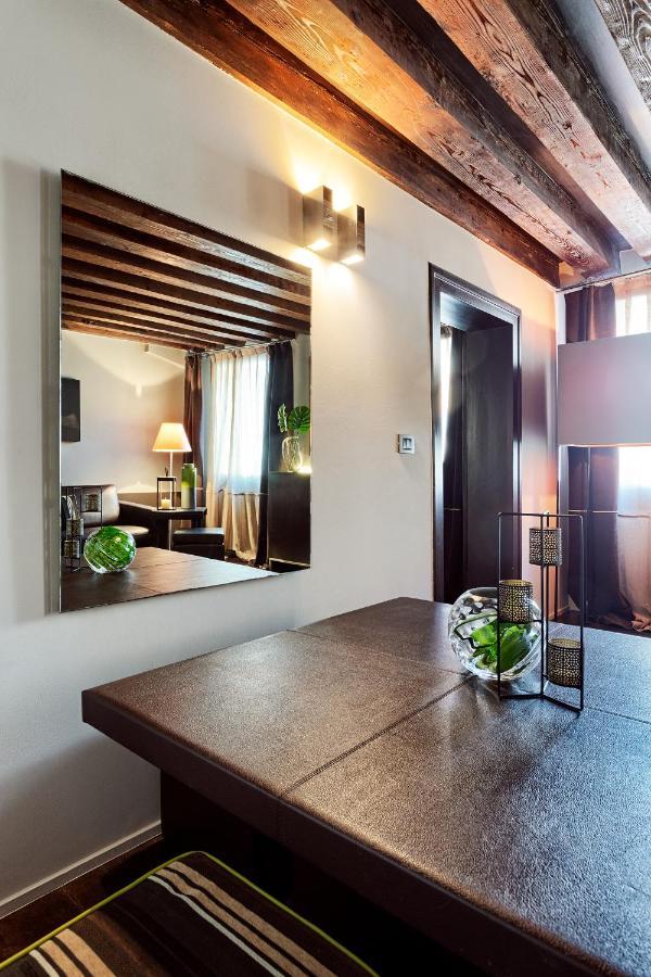 Charming House Iqs Apartment เวนิส ภายนอก รูปภาพ