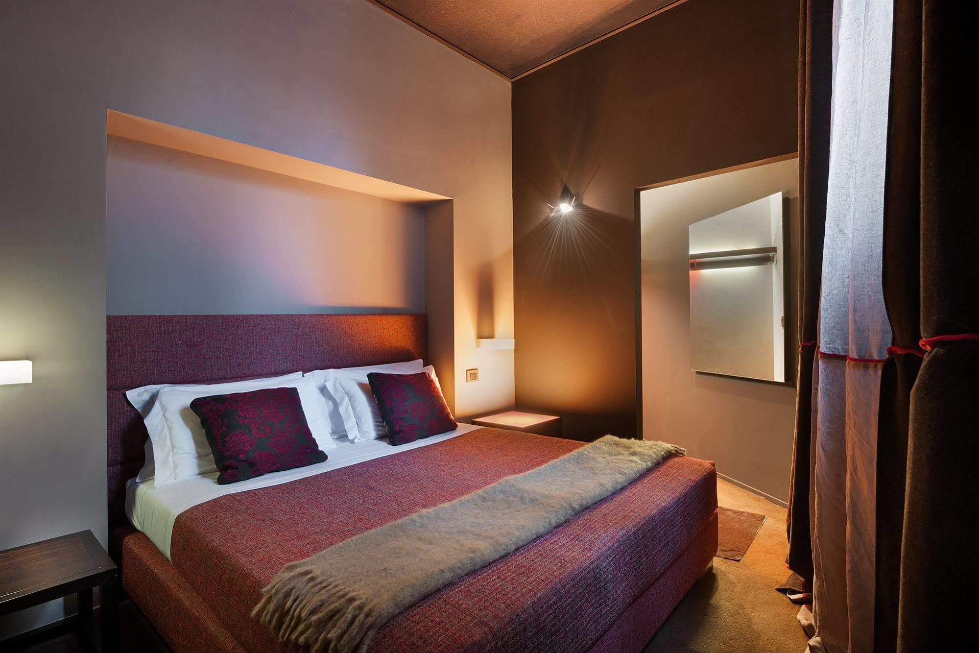 Charming House Iqs Apartment เวนิส ภายนอก รูปภาพ