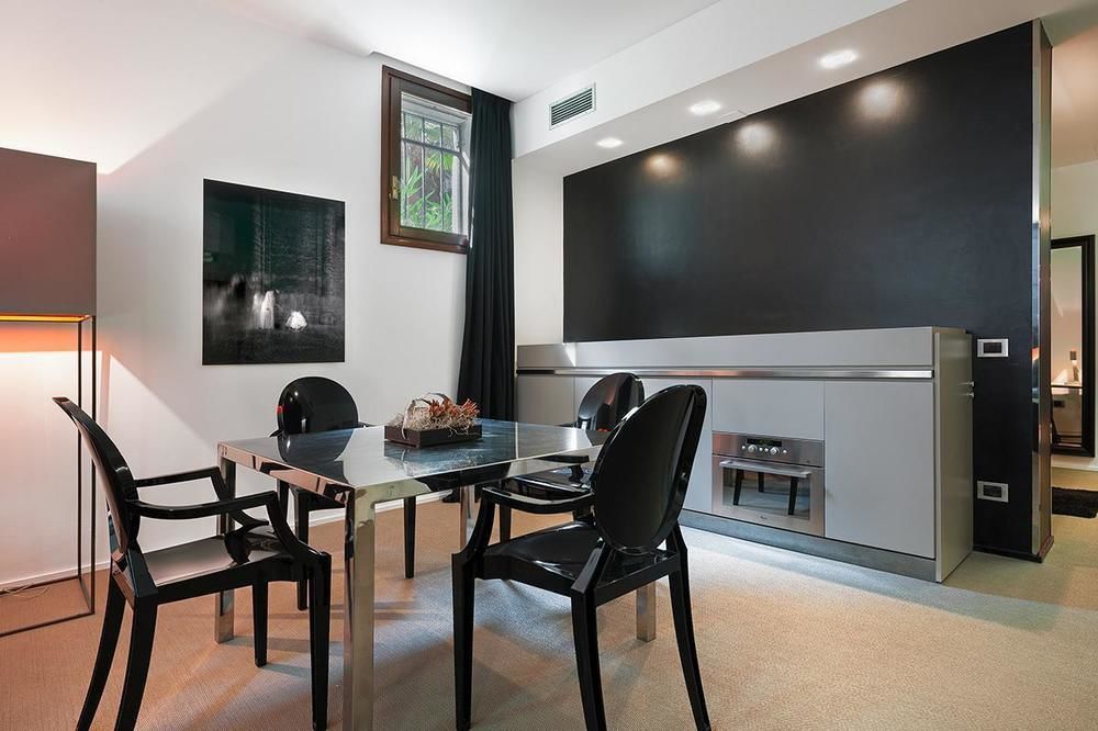 Charming House Iqs Apartment เวนิส ภายนอก รูปภาพ